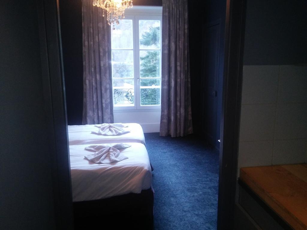 Homtel Le Parc Hotell Allevard Rum bild