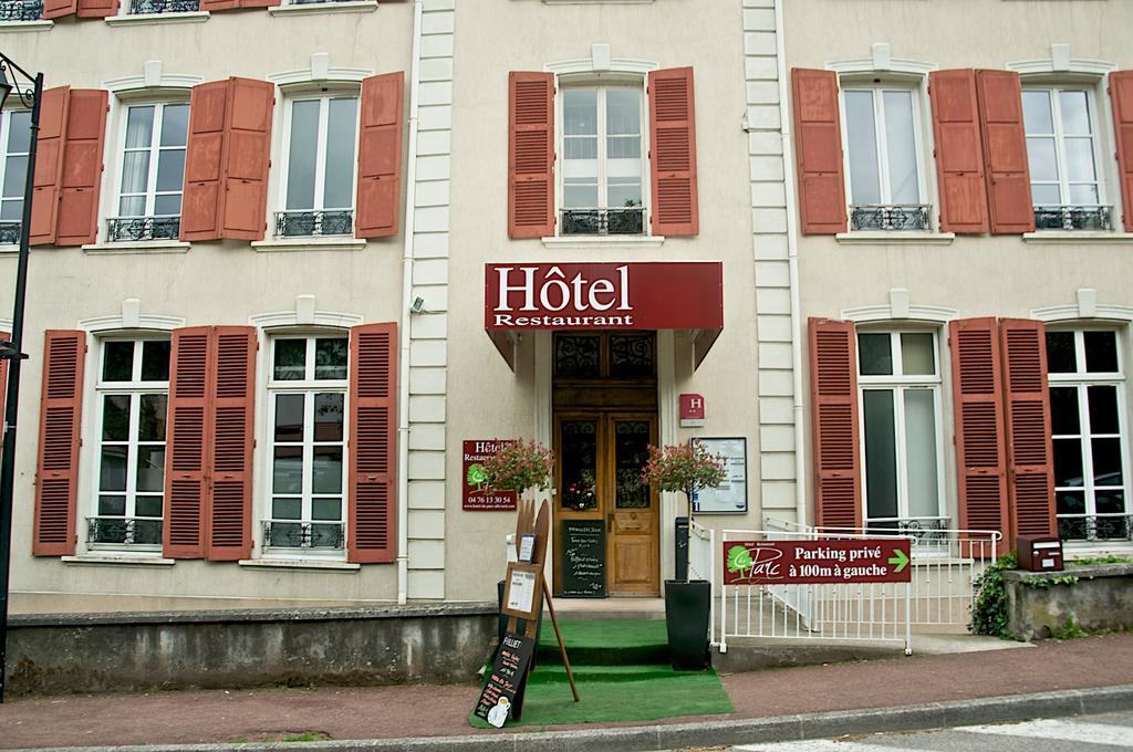 Homtel Le Parc Hotell Allevard Exteriör bild