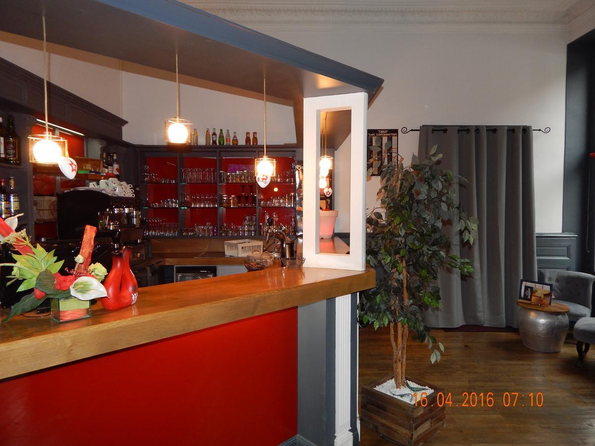 Homtel Le Parc Hotell Allevard Exteriör bild